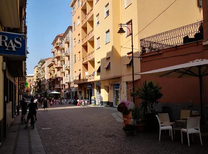 Il Tango Del Gatto Apartament Vado Ligure